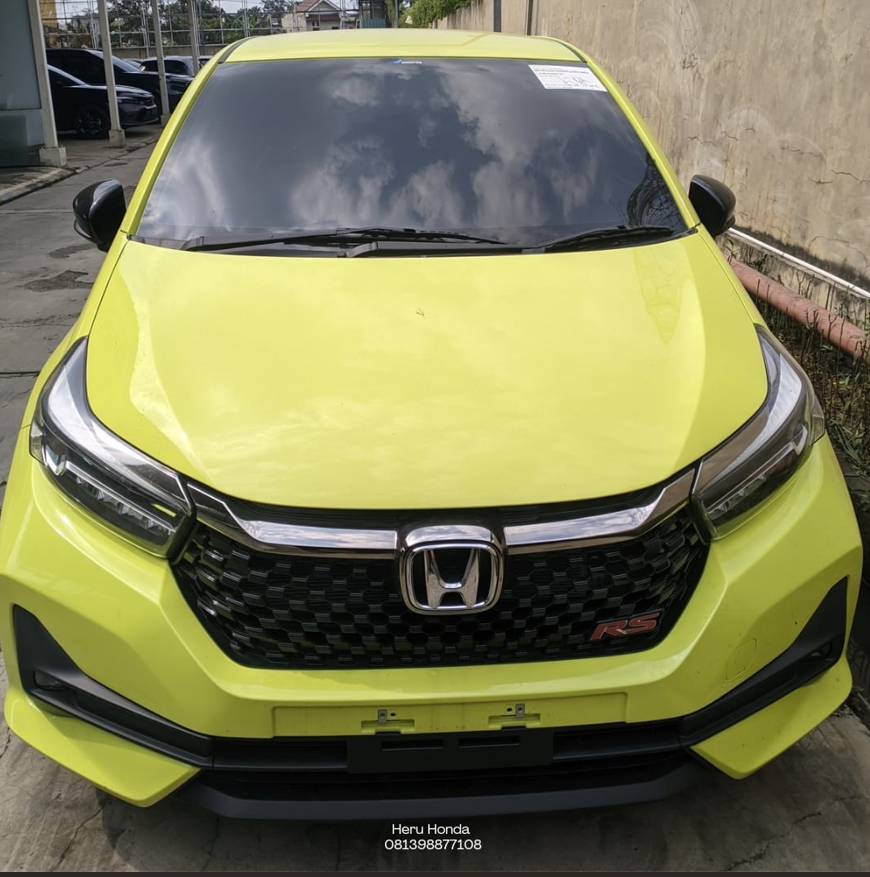 Honda Brio Warna Hijau Paling Banyak Disukai Kaum Muda Jakarta